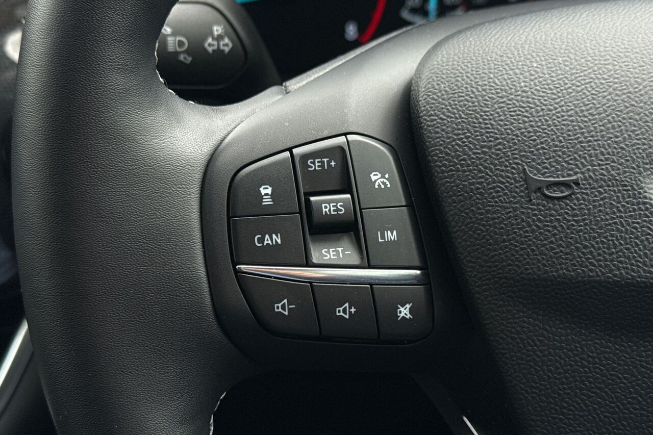FORD PUMA, , hi-res