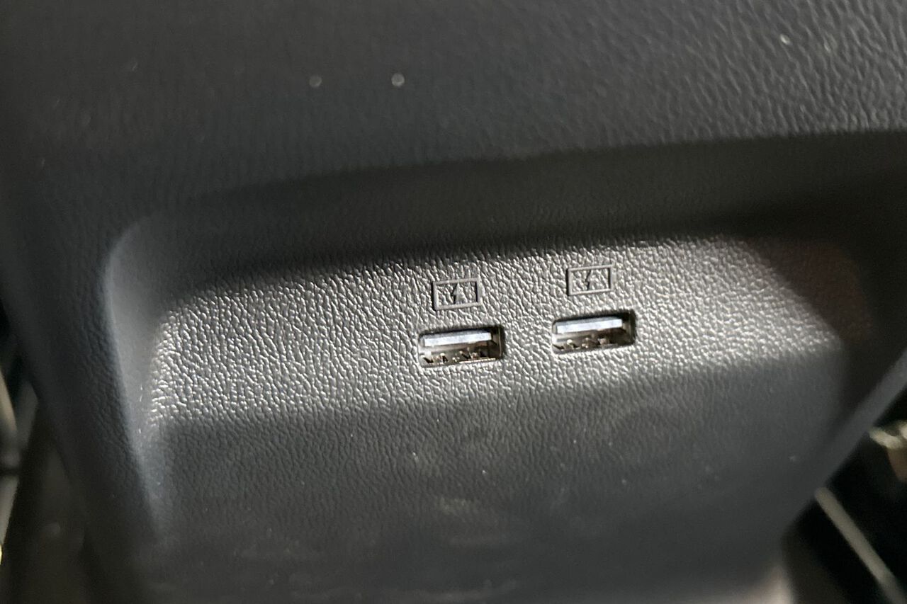 MG MOTOR UK HS, , hi-res