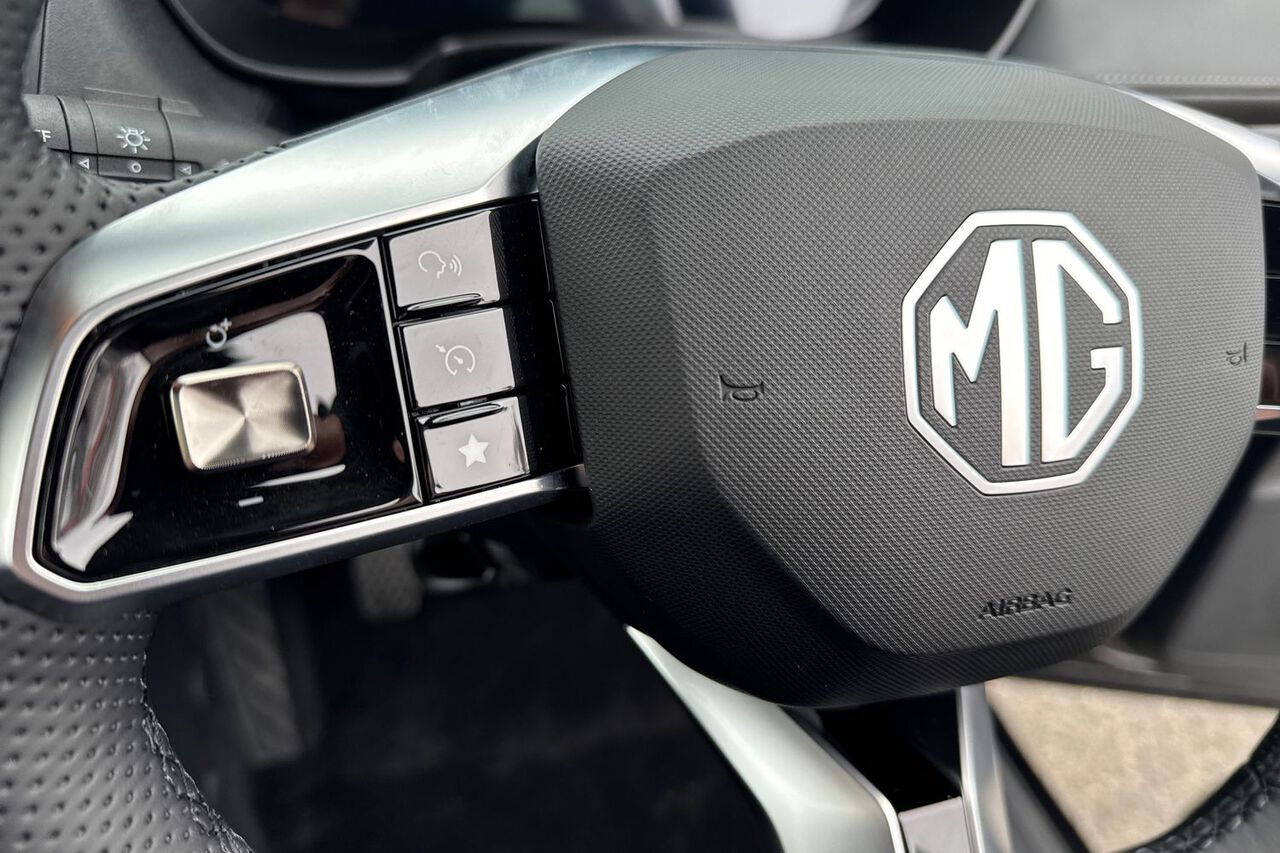 MG MOTOR UK ZS, , hi-res