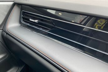 MG MOTOR UK HS, , hi-res