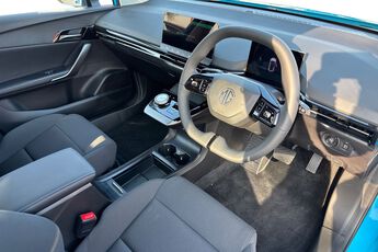 MG MOTOR UK MG4, , hi-res