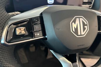MG MOTOR UK HS, , hi-res