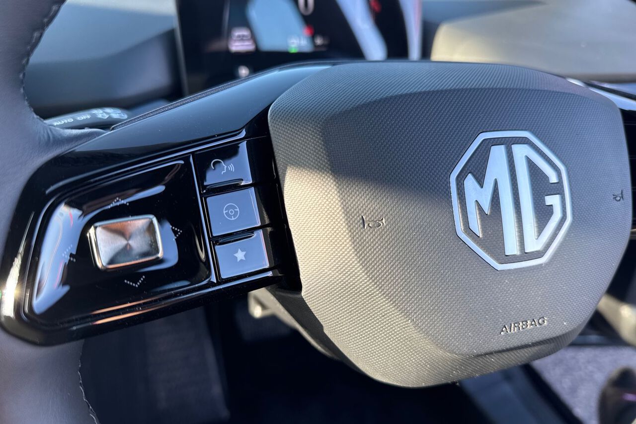 MG MOTOR UK MG4, , hi-res