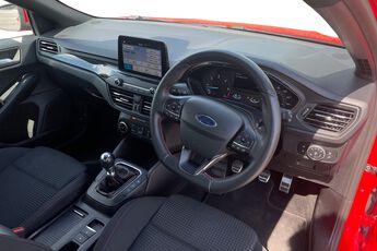 FORD FOCUS, , hi-res