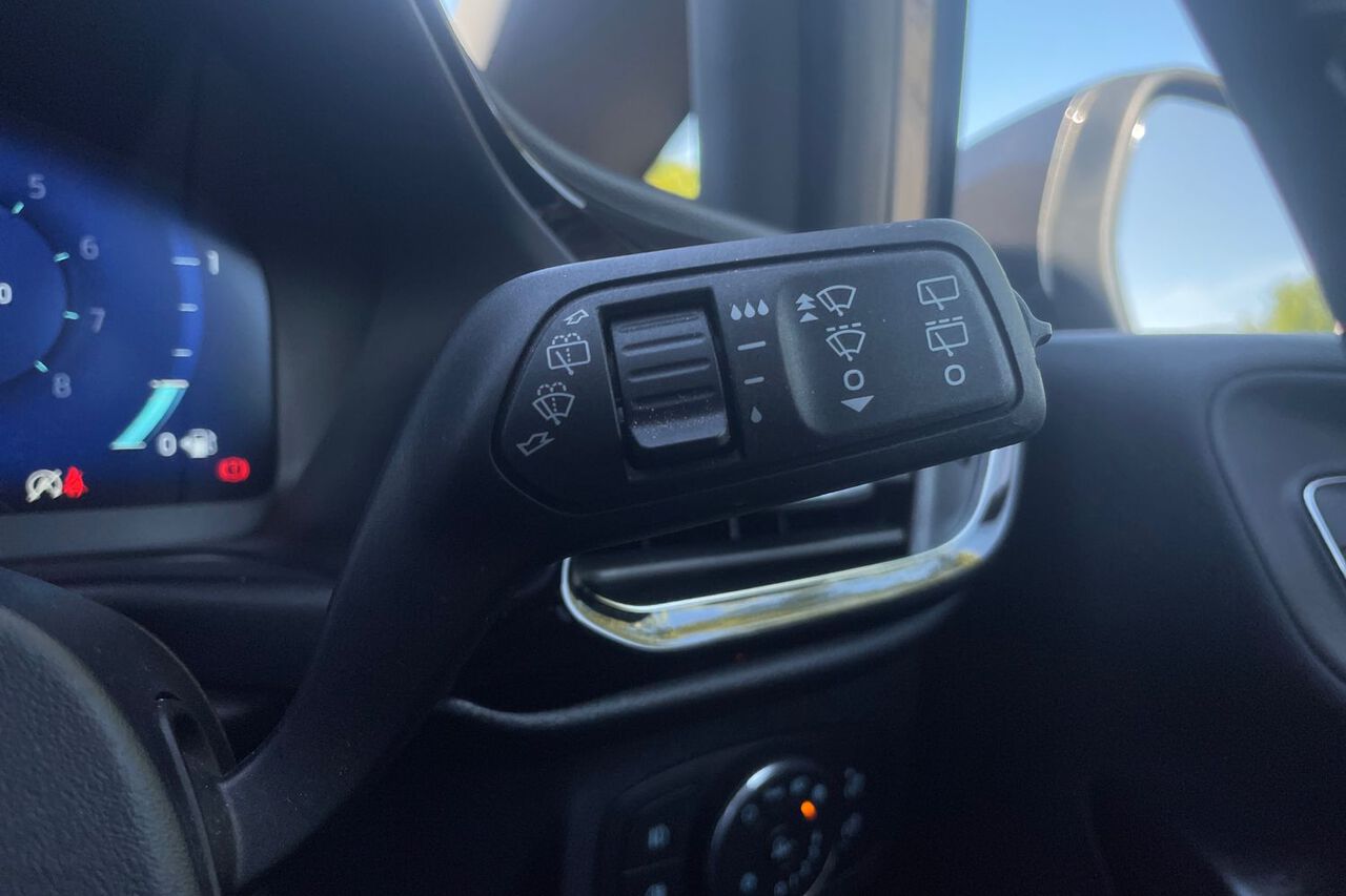 FORD FIESTA, , hi-res