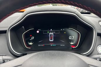 MG MOTOR UK HS, , hi-res