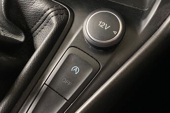 FORD FOCUS, , hi-res