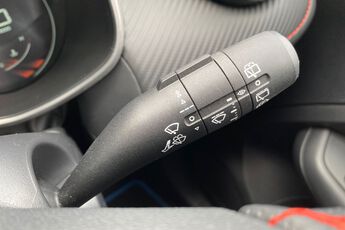 MG MOTOR UK ZS, , hi-res