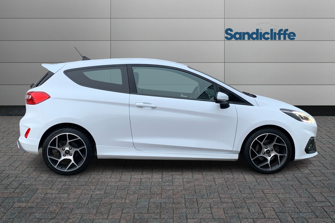 FORD FIESTA, , hi-res