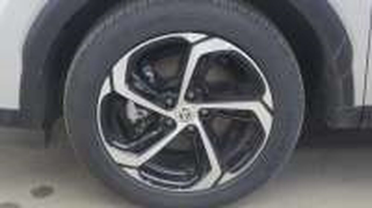 MG MOTOR UK HS, , hi-res