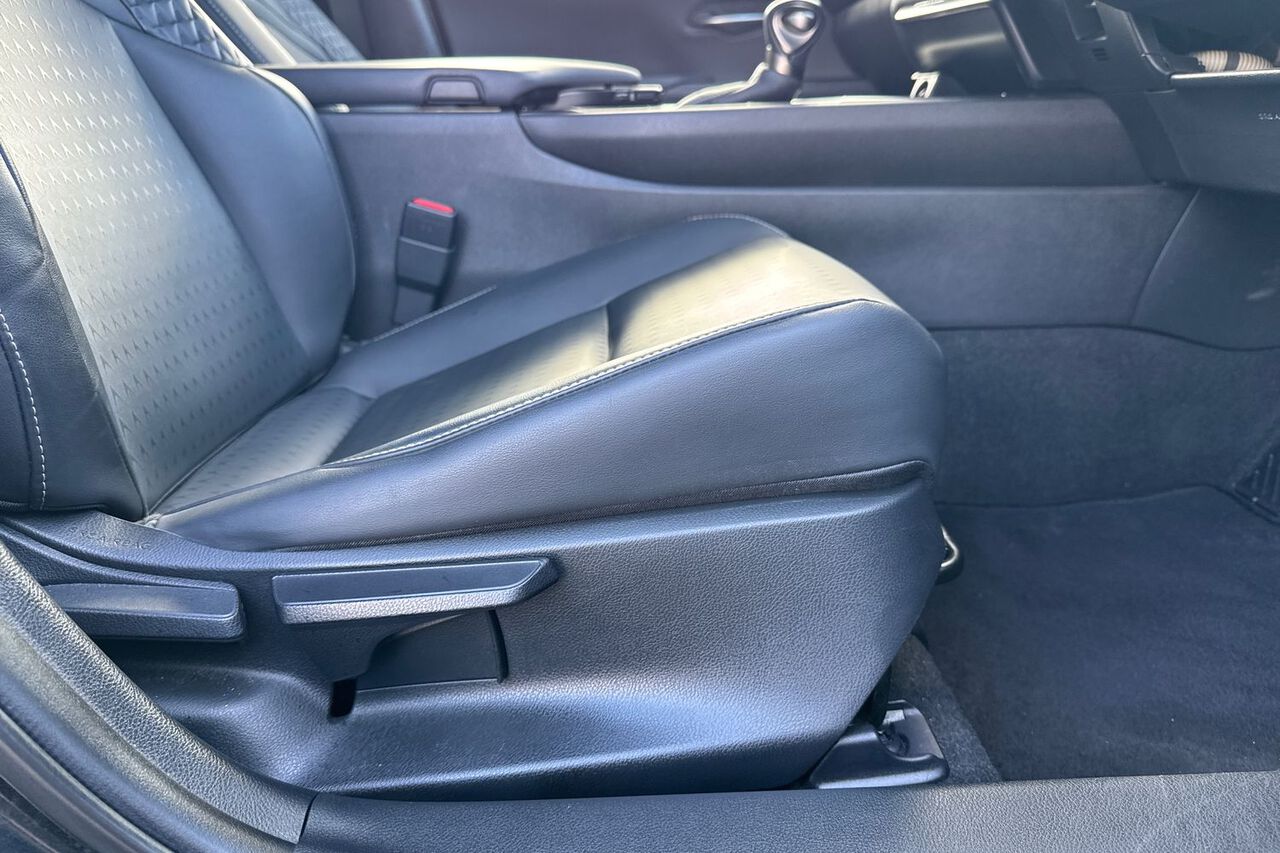 LEXUS UX, , hi-res