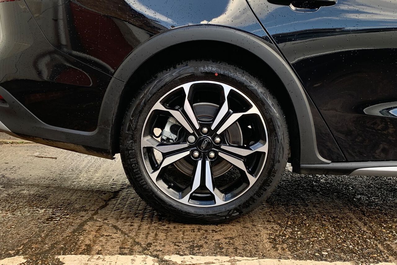 FORD FOCUS, , hi-res