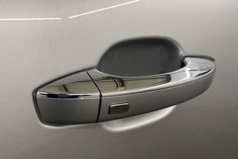 MG MOTOR UK HS, , hi-res