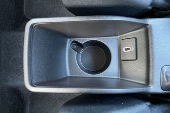 FORD FIESTA, , hi-res