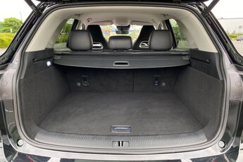 MG MOTOR UK HS, , hi-res