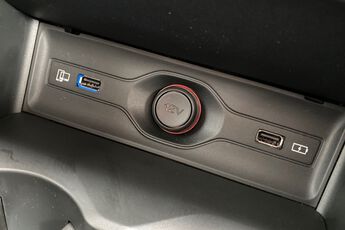 MG MOTOR UK HS, , hi-res