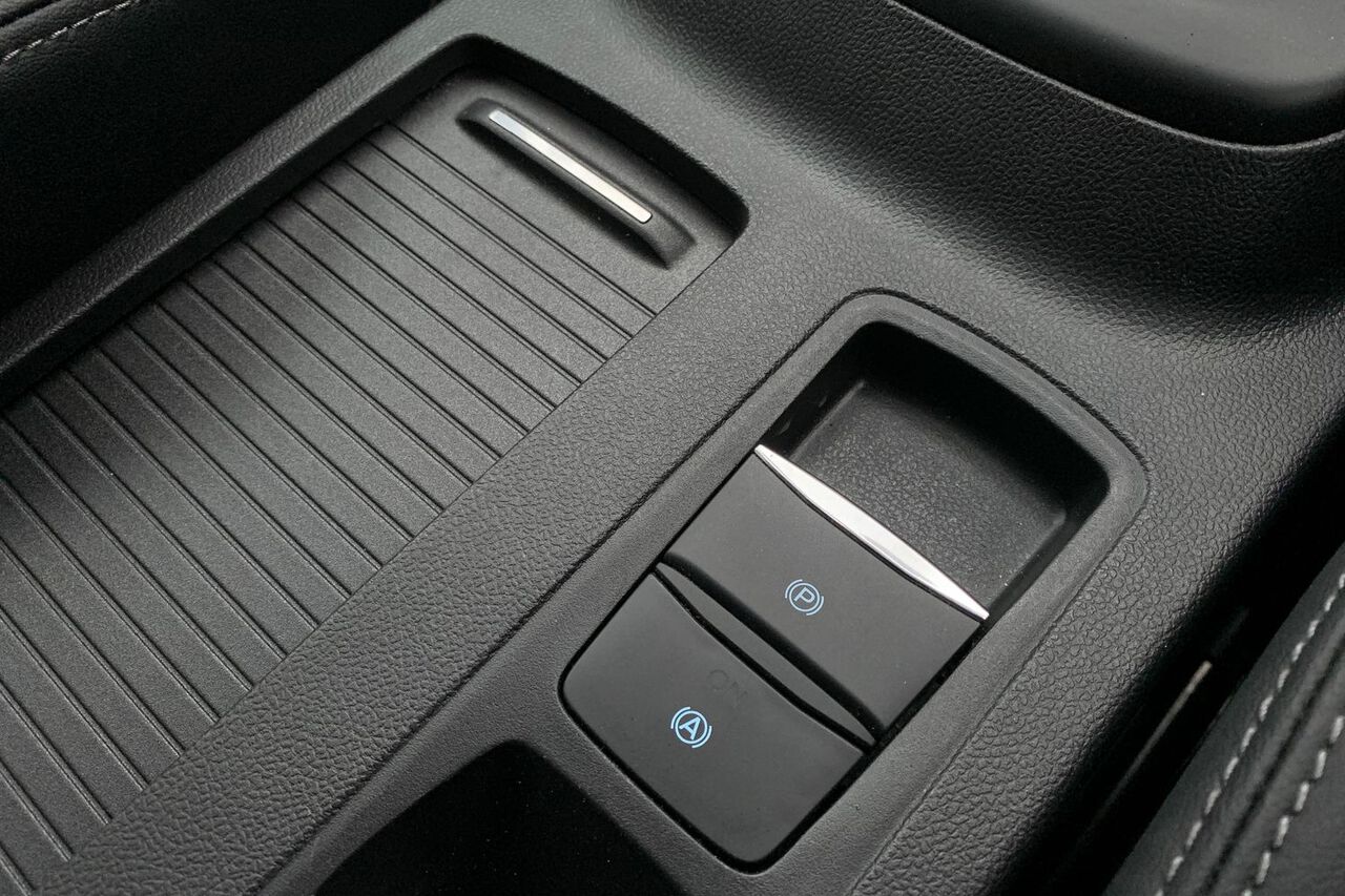 FORD FOCUS, , hi-res