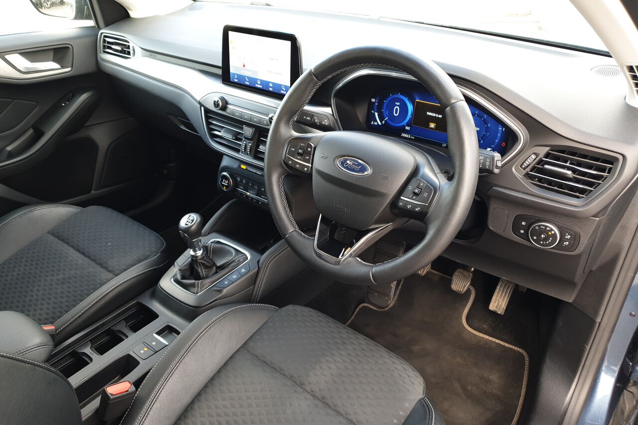 FORD FOCUS, , hi-res