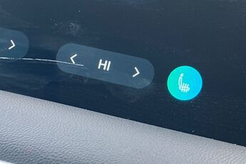 MG MOTOR UK HS, , hi-res