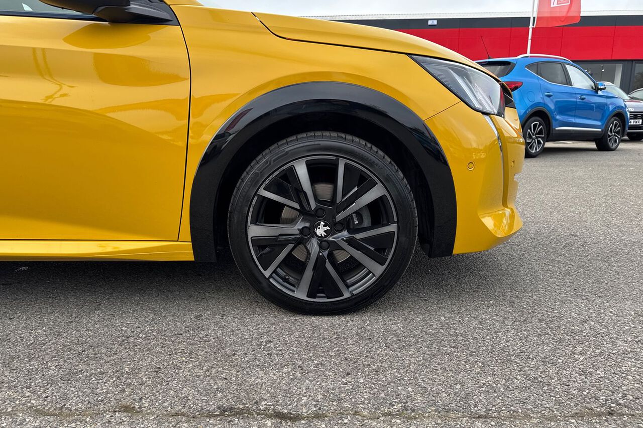 PEUGEOT 208, , hi-res