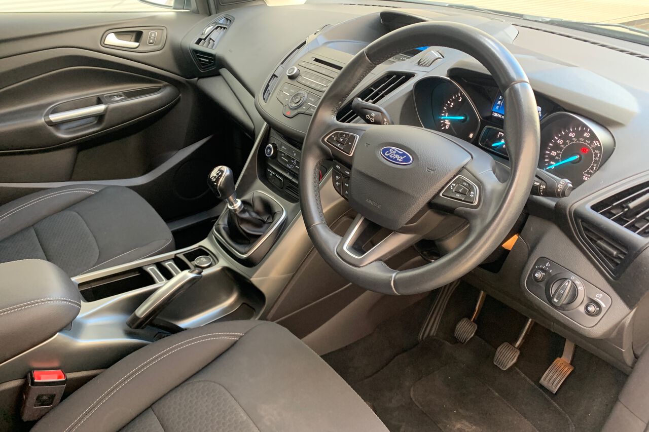 FORD KUGA, , hi-res