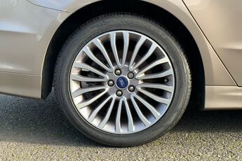 FORD MONDEO, , hi-res