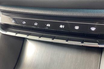 MG MOTOR UK HS, , hi-res