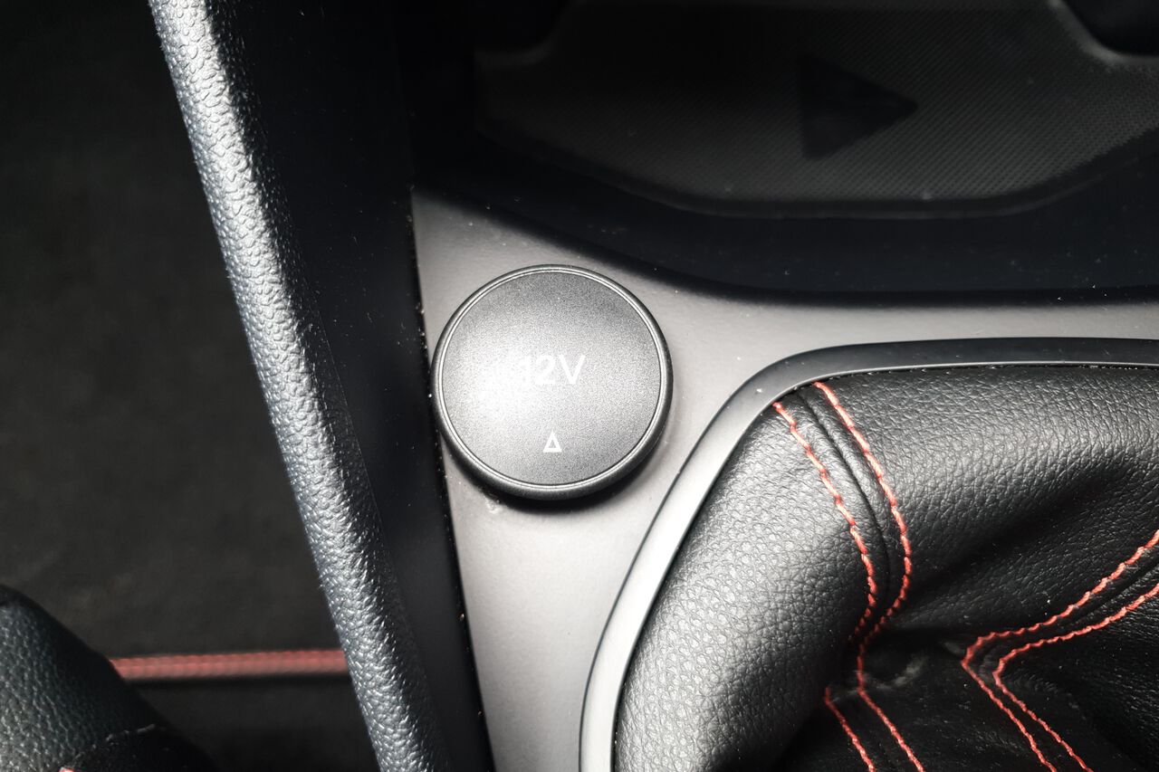 FORD FIESTA, , hi-res
