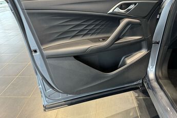 MG MOTOR UK HS, , hi-res