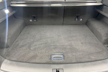 MG MOTOR UK HS, , hi-res
