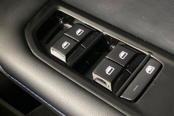 MG MOTOR UK MG4, , hi-res