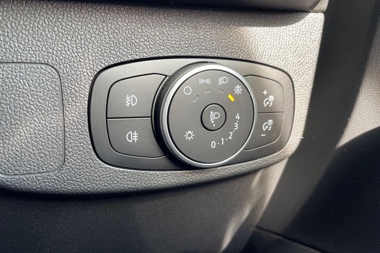 FORD FOCUS, , hi-res