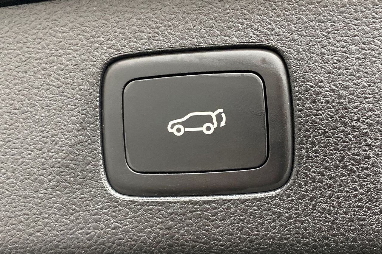 MG MOTOR UK HS, , hi-res