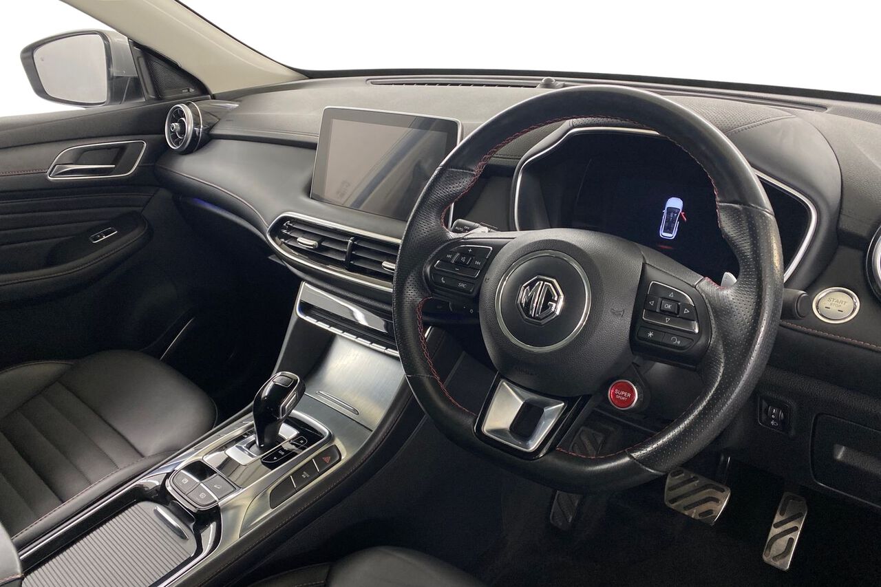 MG MOTOR UK HS, , hi-res