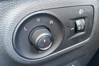MG MOTOR UK ZS, , hi-res