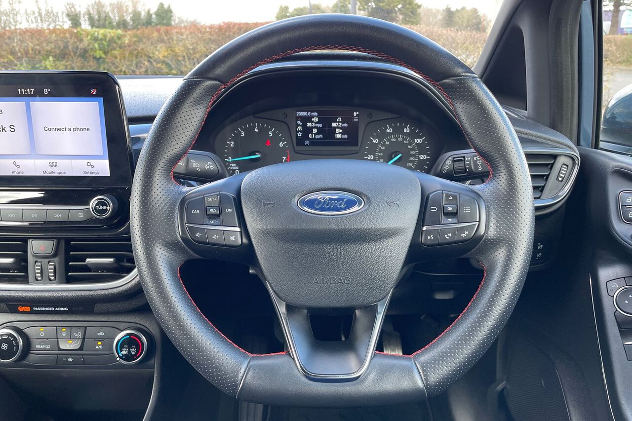 FORD FIESTA, , hi-res
