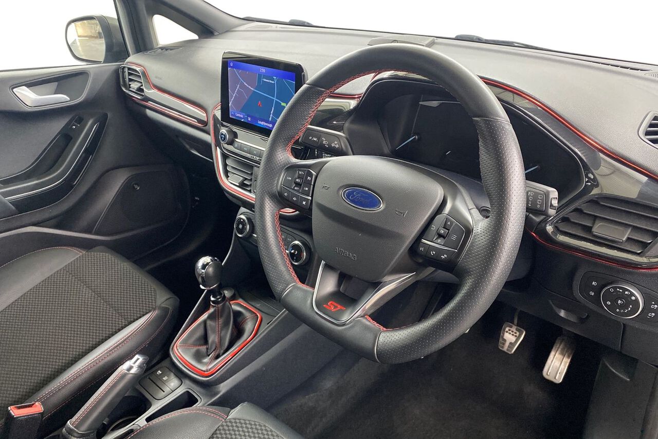 FORD FIESTA, , hi-res