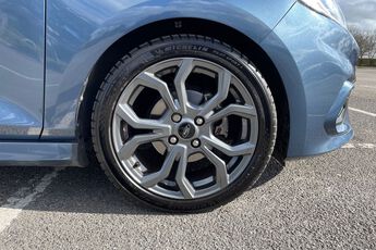 FORD FIESTA, , hi-res