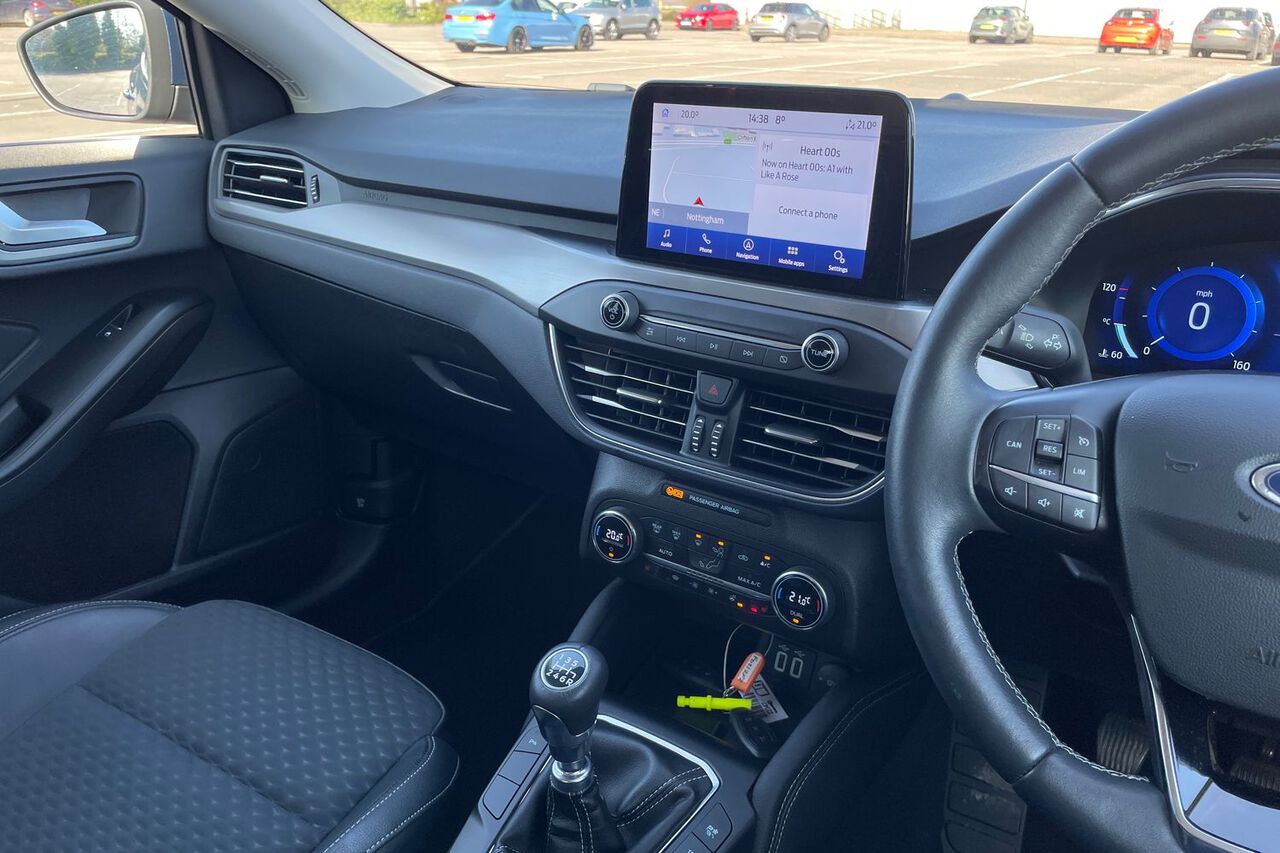 FORD FOCUS, , hi-res