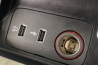 MG MOTOR UK HS, , hi-res