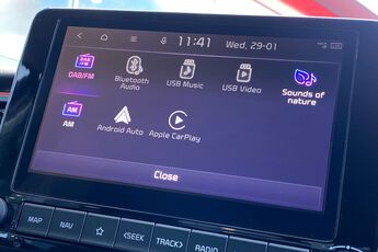 KIA STONIC, , hi-res