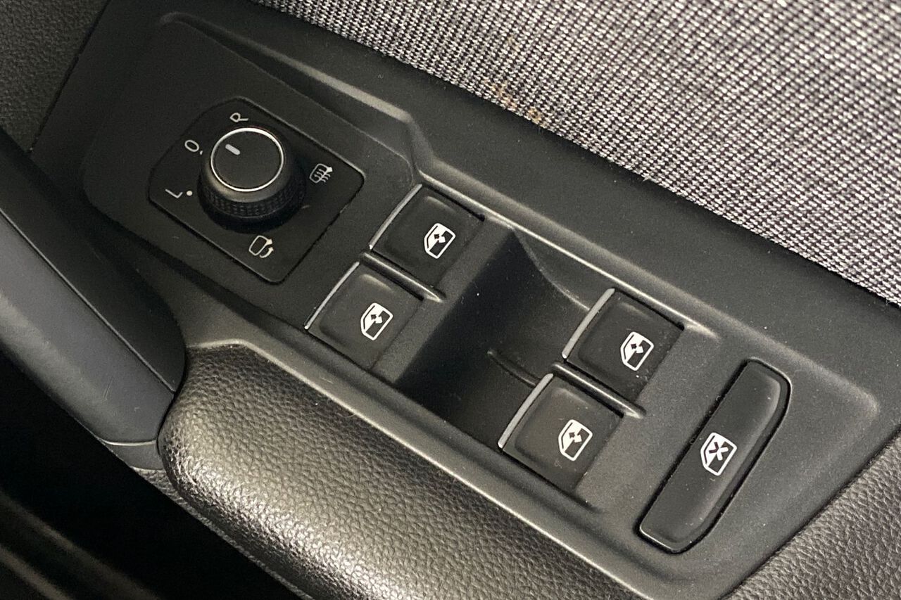 SEAT TARRACO, , hi-res