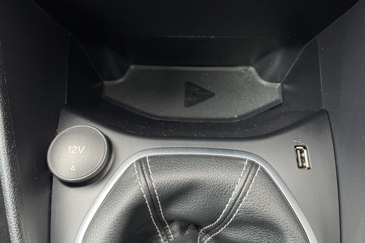 FORD FIESTA, , hi-res