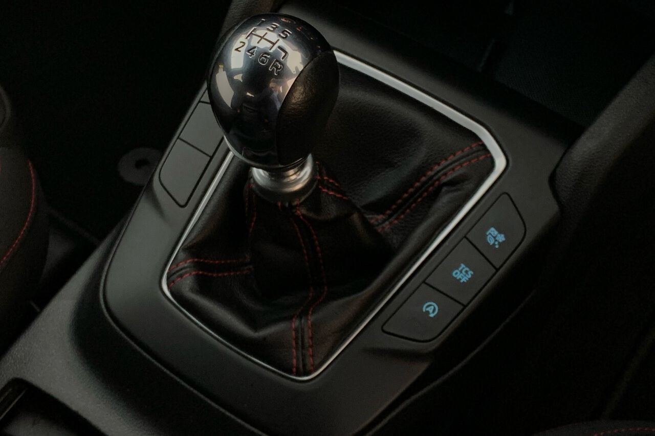 FORD FOCUS, , hi-res