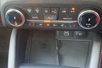 FORD KUGA, , hi-res