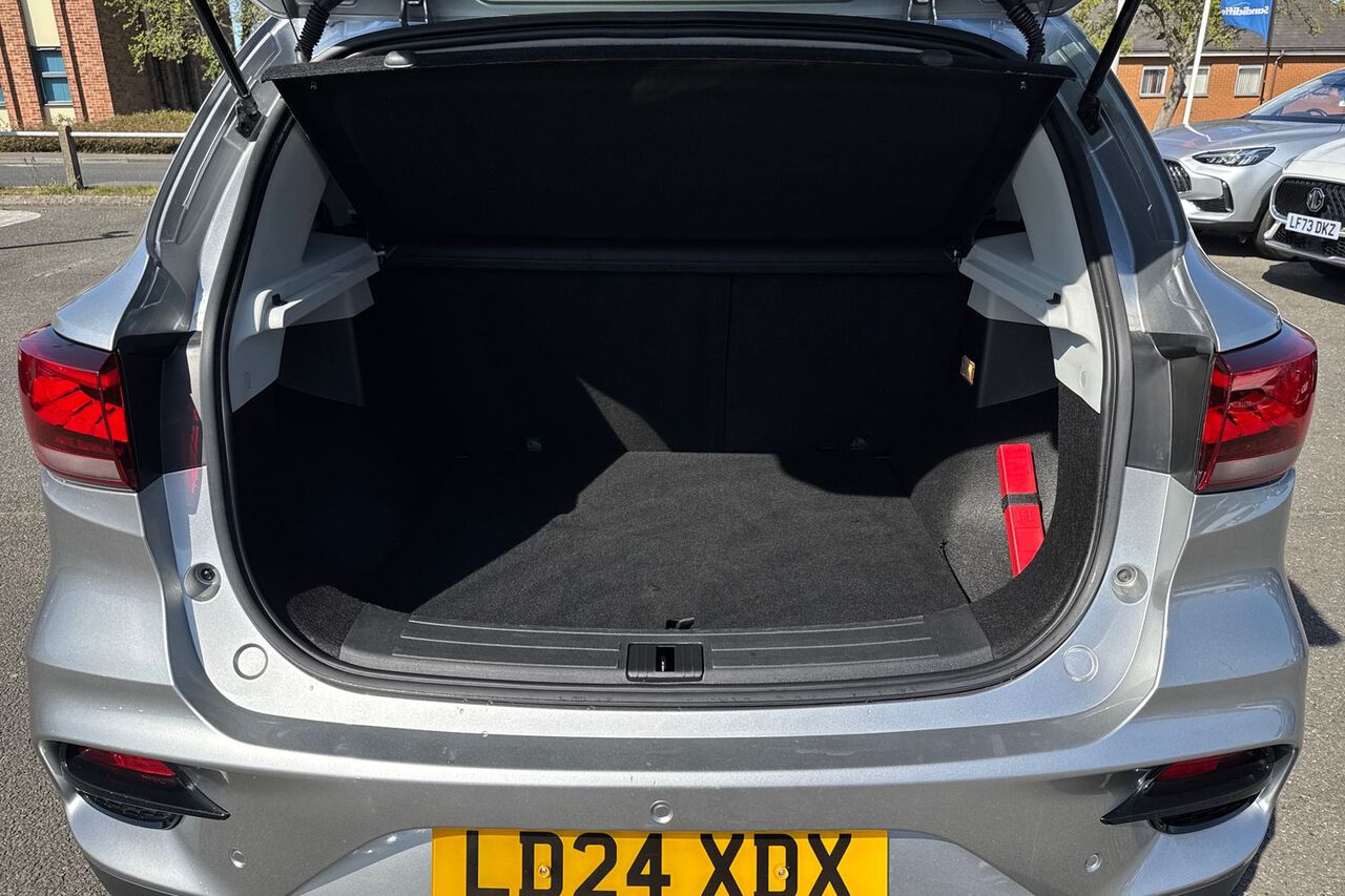 MG MOTOR UK ZS, , hi-res