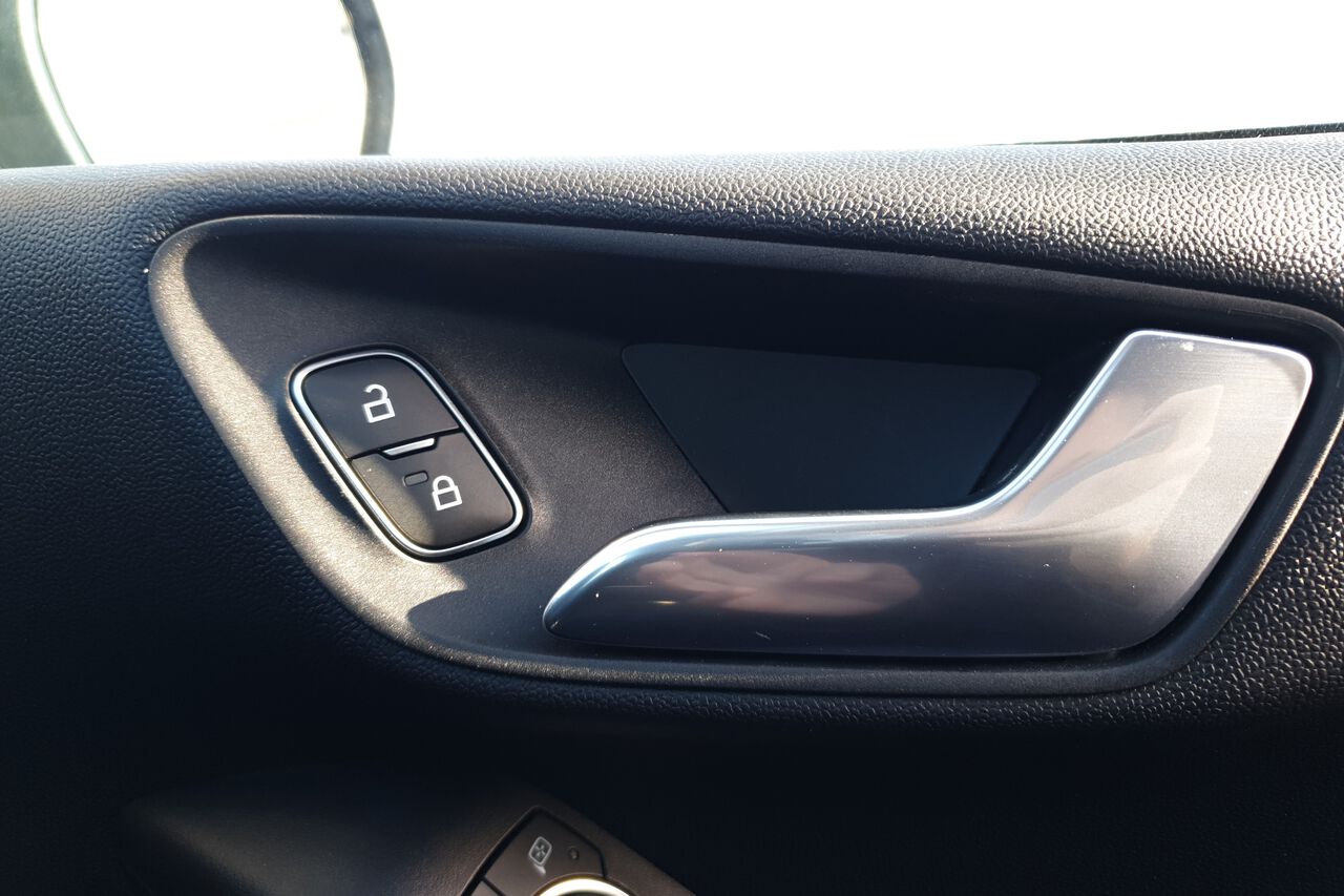 FORD FIESTA, , hi-res