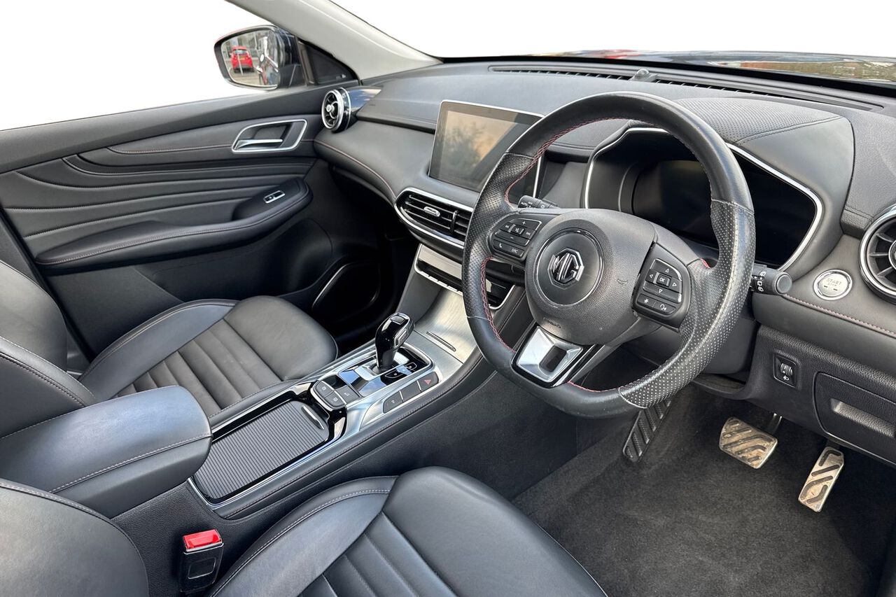 MG MOTOR UK HS, , hi-res