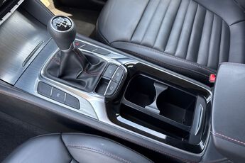 MG MOTOR UK HS, , hi-res