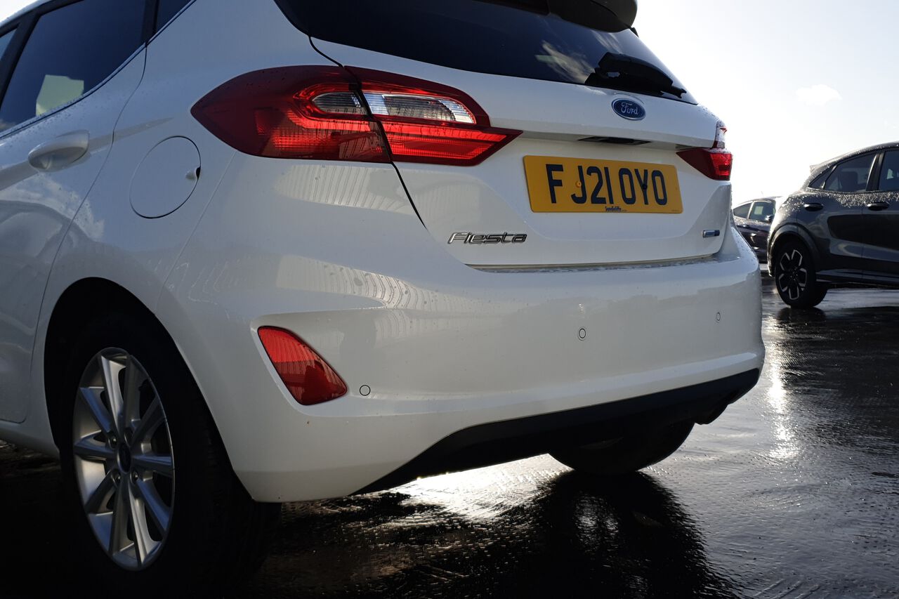 FORD FIESTA, , hi-res